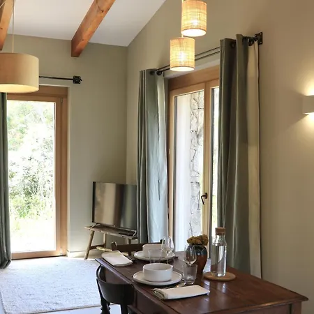 Hameau De Petripini * סוטה