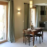 Holiday home Hameau De Petripini *