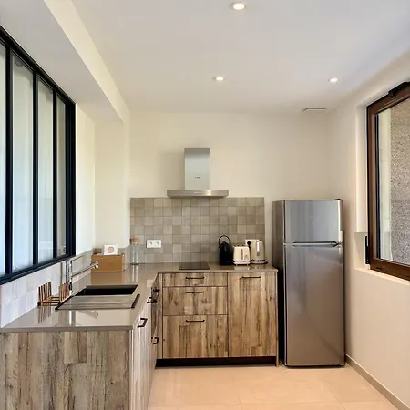 Hameau De Petripini בית נופש
